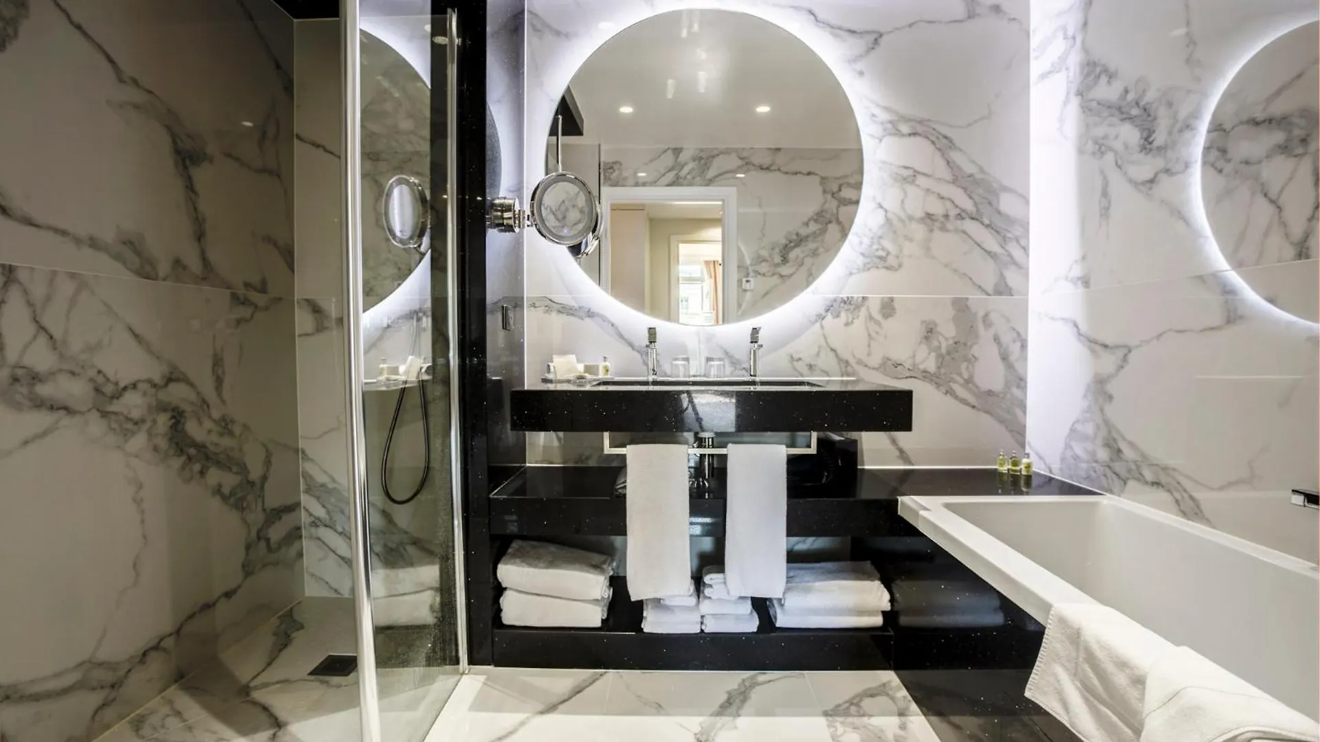 Fraser Suites Le Claridge Champs-Elysees Paris Hotel