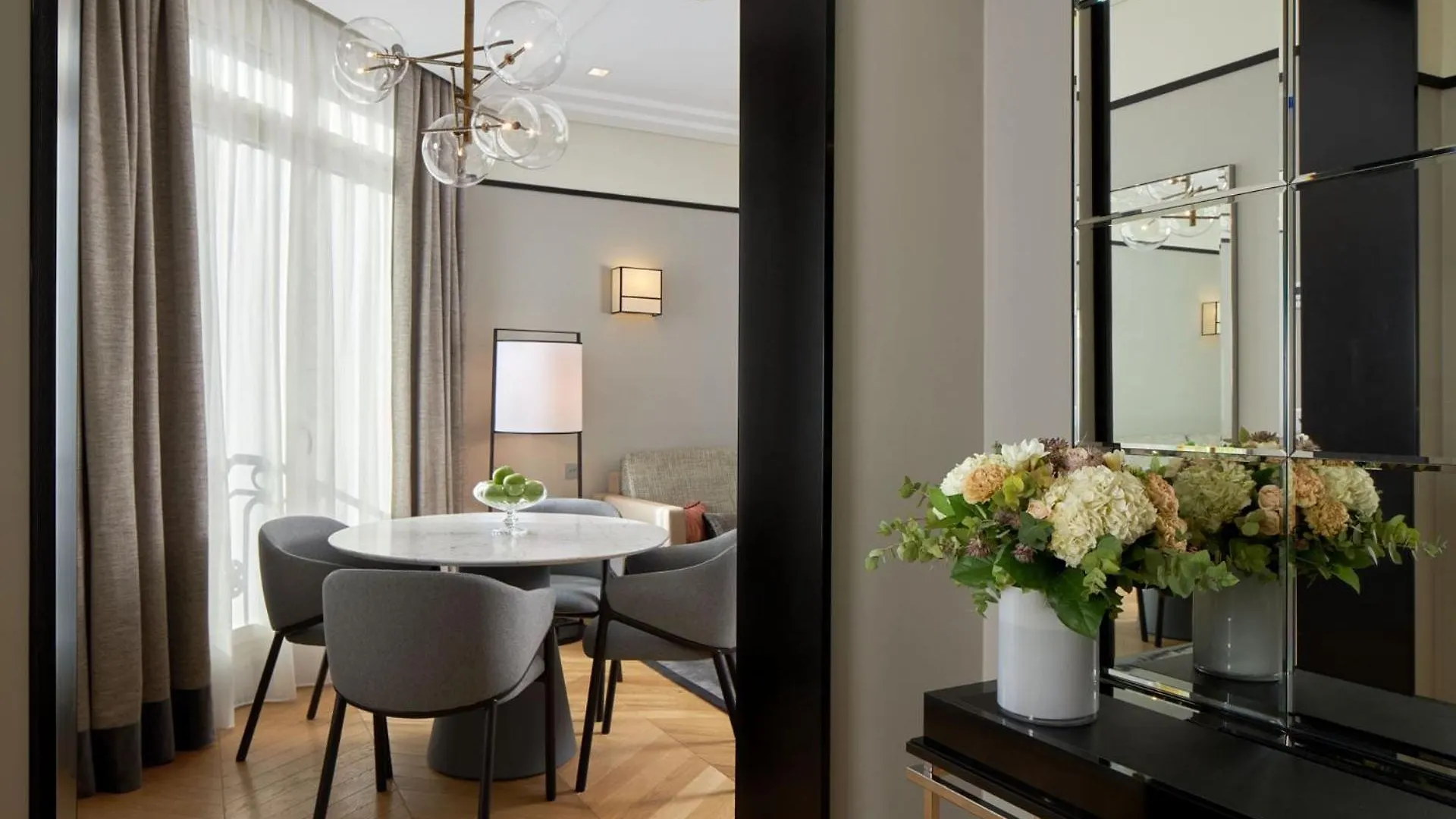 Fraser Suites Le Claridge Champs-Elysees Paris Hotel