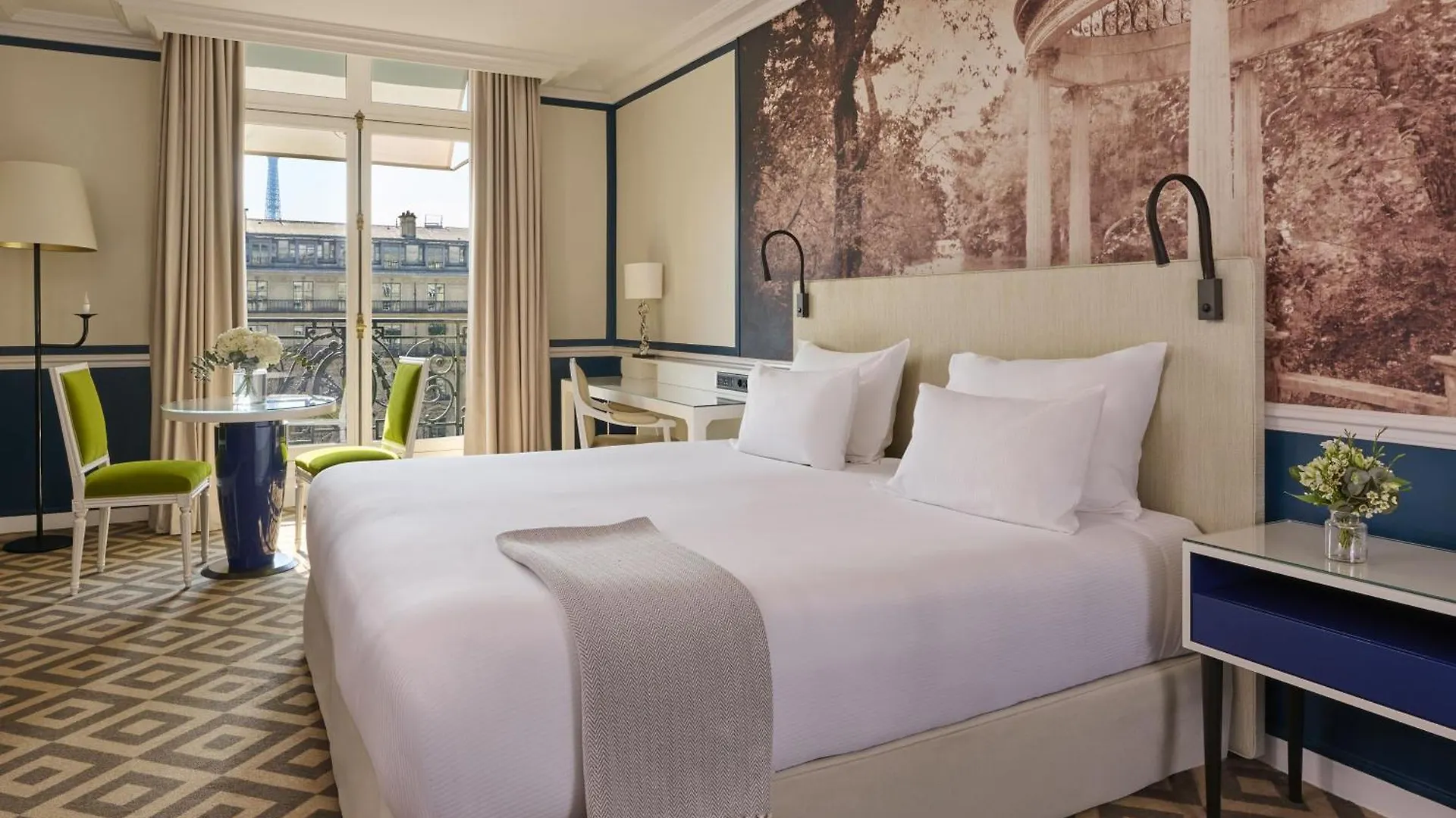 Fraser Suites Le Claridge Champs-Elysees Paris 5*,