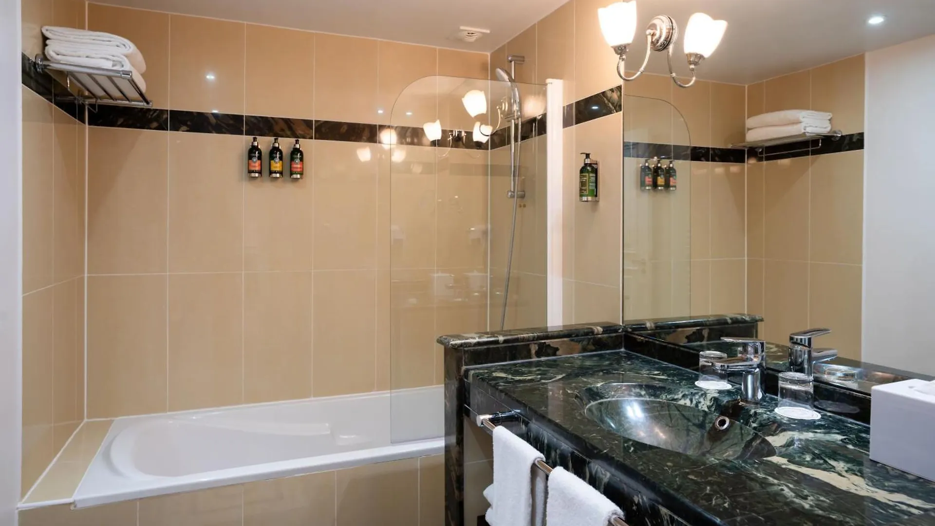 Hotel Fraser Suites Le Claridge Champs-Elysees Paris