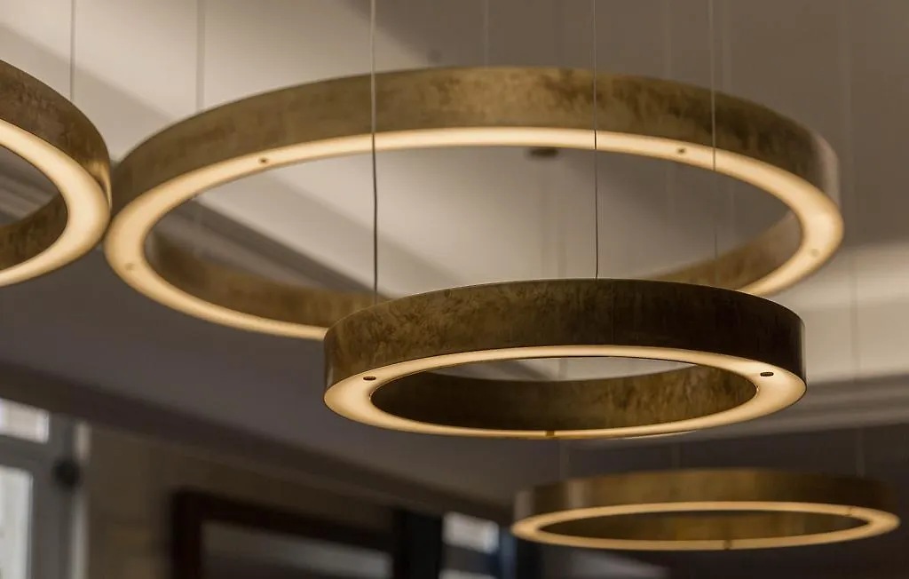 Fraser Suites Le Claridge Champs-Elysees Paris 5*,